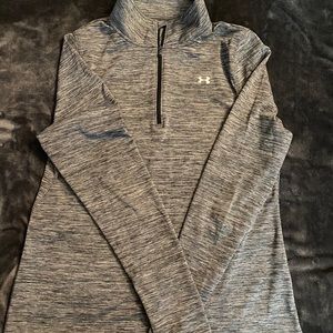 Under Armour 1/2 Zip Loose Fit